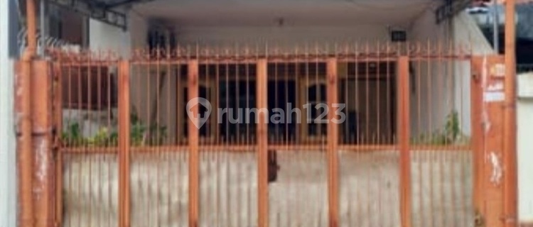 Rumah Di Tengah Kota Di Semarang Tengah, Siap Huni, Shm 1