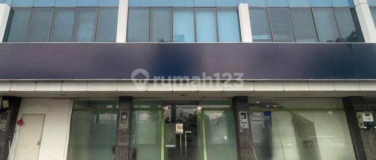 Shop House in Puri Indah 240.0 m² Semi Furnished SHM 1