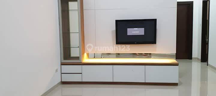 Dijual Cepat – Rumah Furnished Kembar Mas, Bandungrumah Bagus, Keren, Siap Huni Di Pusat Kota – Lokasi Premium 1
