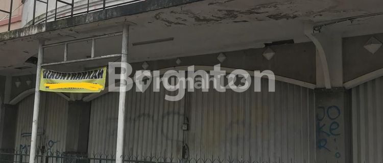 STRATEGIC COMMERCIAL SPACE by the roadside in Muntilan 1