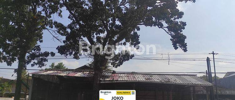 Rumah strategis dipinggir jalan raya utama Muntilan. 1