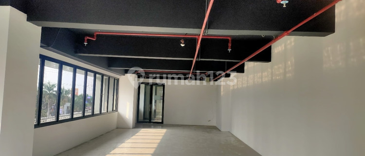 Spazio Office Facing Pakuwon Mall, Westin and Four Points Hotel 1