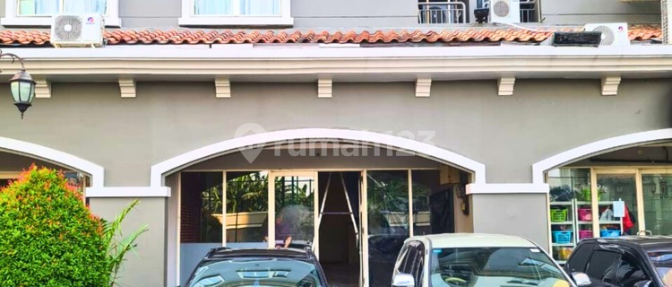 Kios Apartemen Lokasi Strategis Tanjung Duren Jakarta Barat 1