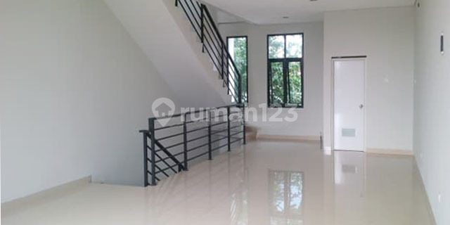 For Sale New 3-Storey Shophouse in Sukahaji, Suitable for Business 1