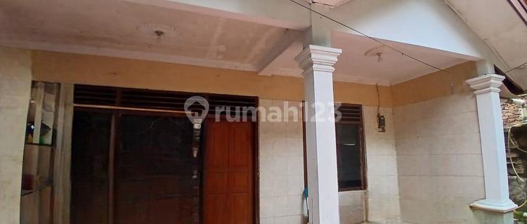 Cheap Boarding House for Sale in Benhil Central Jakarta Near Sudirman/Gatot Subroto 1