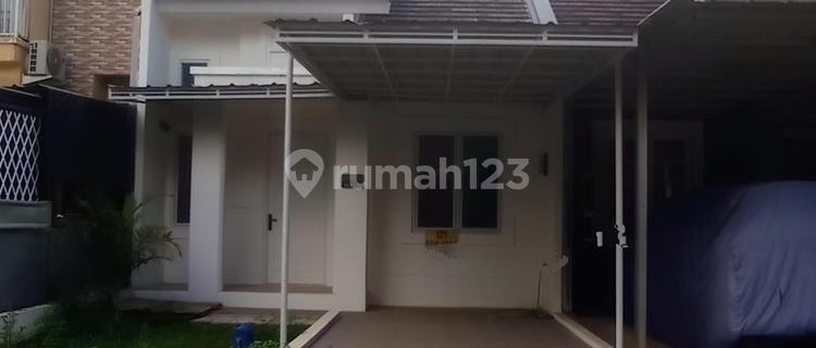 Rumah Minimalis Rapih Sap Huni Kota Wsata Cibubur 1