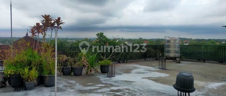 2-Storey Shop House for Rent, Strategic Location 1