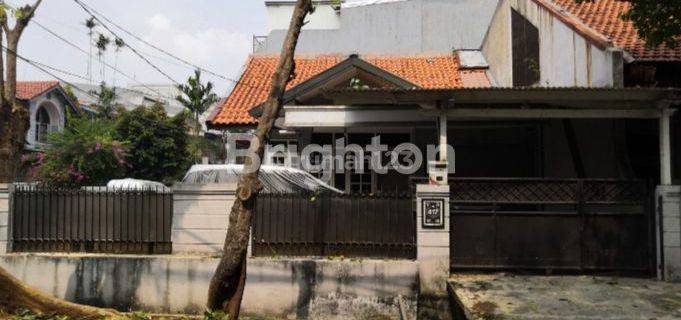 DIJUAL RUMAH TUA TANJUNG DUREN 1