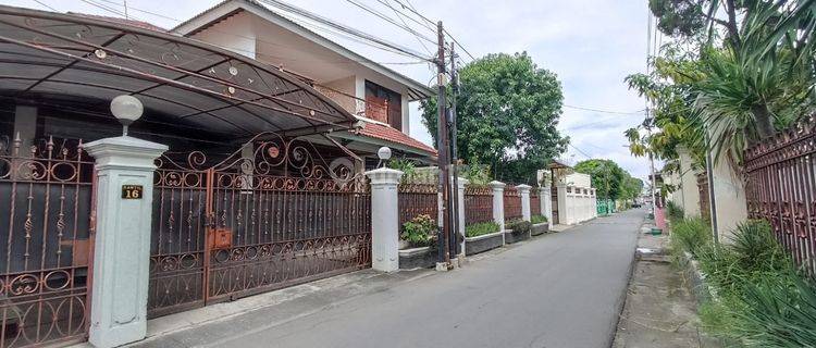 Dijual Rumah Mewah Tengah Kota Purwosari Laweyan Solo Kota 1