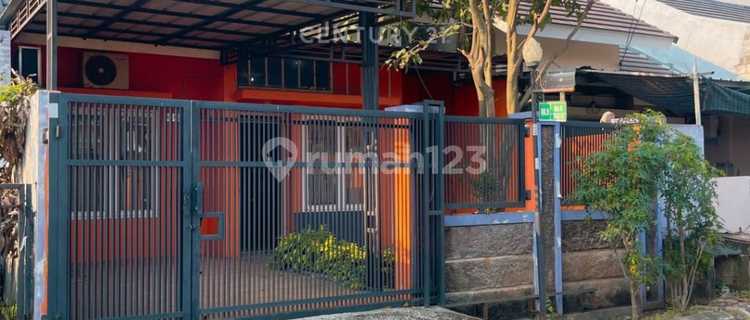 Quick Sale Modern Minimalist House in Harvest City Housing Estate, Cileungsi 1