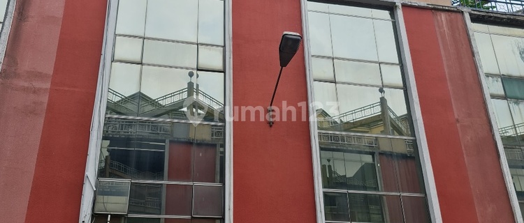 Price Drop Again! Shop House Price Far Below Bank Appraisal, Strategic Location Opposite Pasir Koja Toll Exit, Gyan Plaza Shop House Complex, Pasir Koja, Bandung 1
