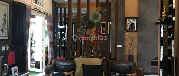 Rumah Cantik Furniture Lengkap Di Kawasan Tenang Kota Baru Parahyangan, Bandung 1