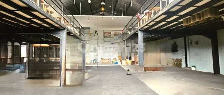 600 m2 2-Storey Warehouse on Jl. Dr Cipto, Semarang 1