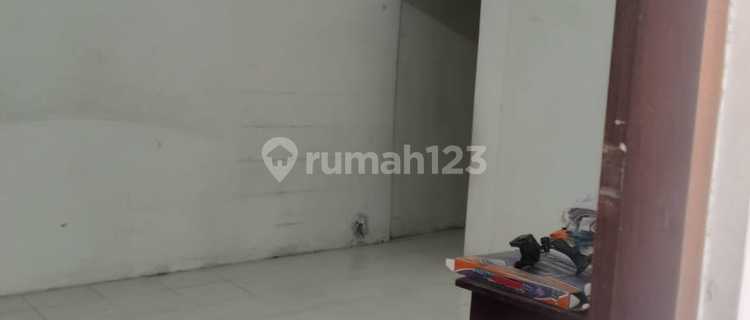 Rumah Bagus Semi Furnished di Jl. Imam bonjol Semarang Tengah, Semarang 1