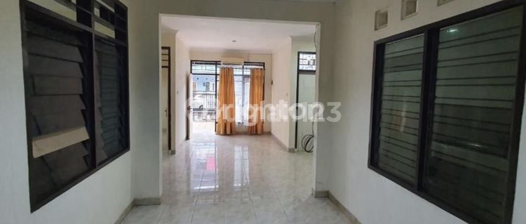 Rumah Minimalis 1 ½ Lantai di Balikpapan Baru 1