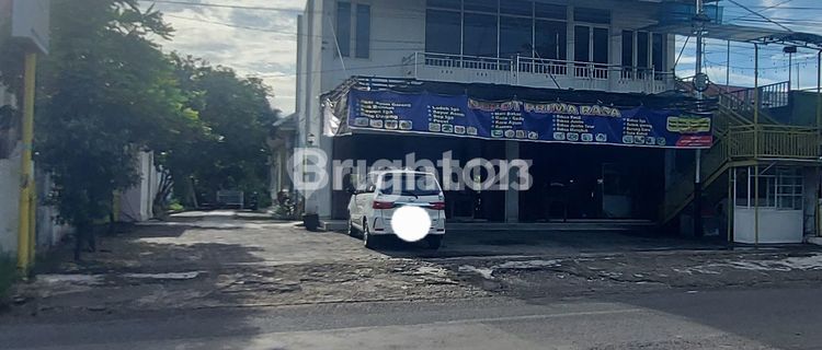 HOUSE + DEPOT ON JEND. AHMAD YANI STREET 1