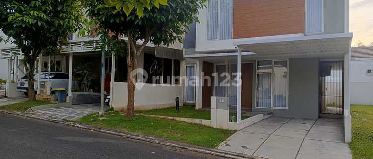Beautiful Ready-to-Use House Ivy Park Citraland BSB Semarang 1
