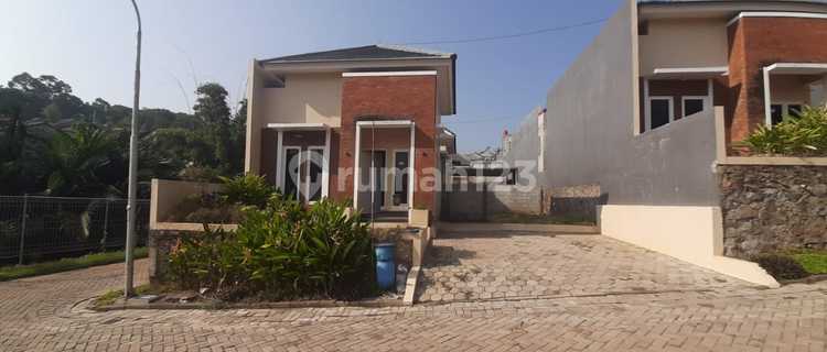 Rumah Baru Modern Pandawa Residence Semarang 1