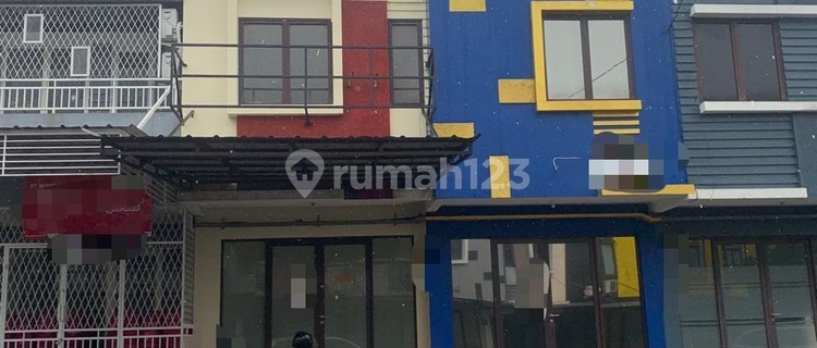 For Rent: Shop House in Legenda Wisata 1