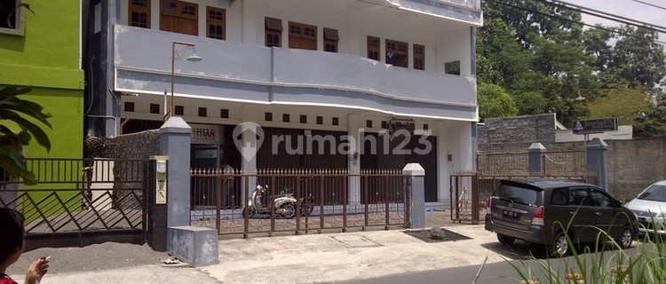 2-Story Shop House in a Strategic Location Near Maguwoharjo Stadium, Sleman 1