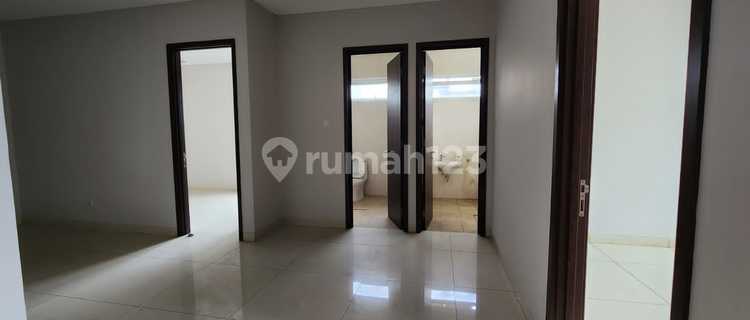 Rumah Grisenda  Hook Luas Tanah: 250 m2 3 lantai hanya 8,5M  1