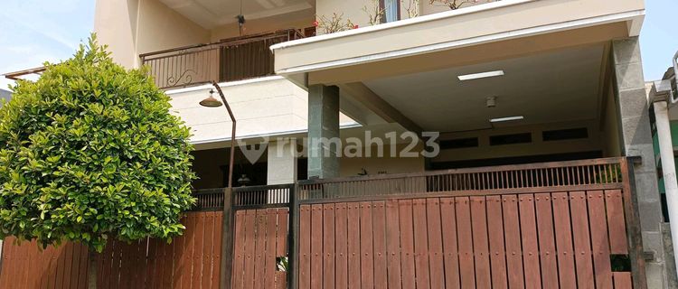 TWO-STORY LUXURY HOUSE IN THE HEART OF JERUK, SEMARANG 1