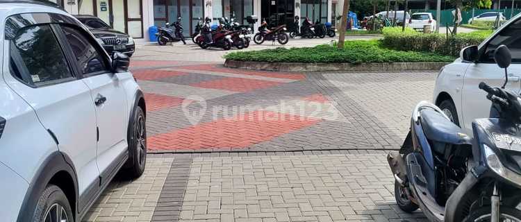 Virginia Arcade Shop House BSD, South Tangerang 1