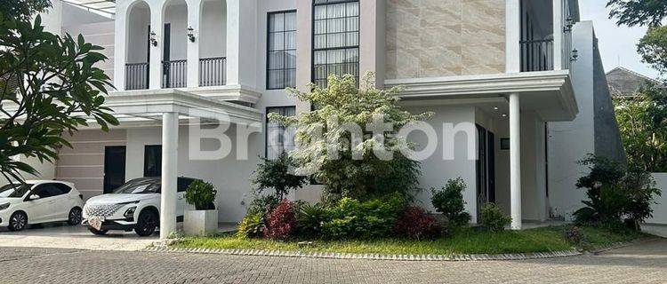 jual rumah  taman puspa raya + kolam renang citraland surabaya 1