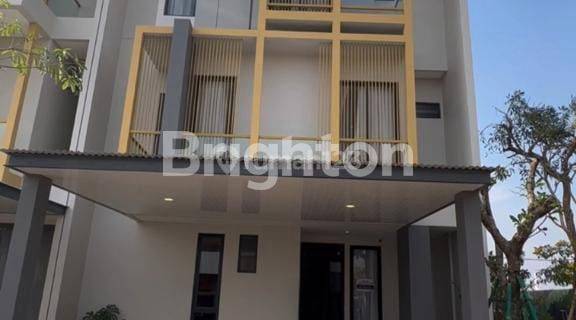 Rumah Mewah 3 Lantai Lokasi Strategis 1