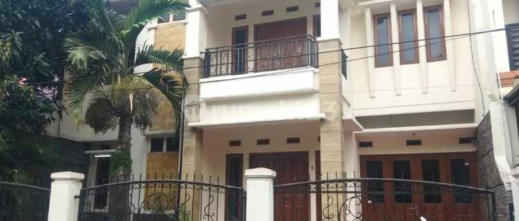 Luxurious house near the city center and safe, in the Ramadan wing, BKR Ancol wing, Sriwijaya, Kembar, Ciateul, Karapitan, Tegalega, Superindo. 1