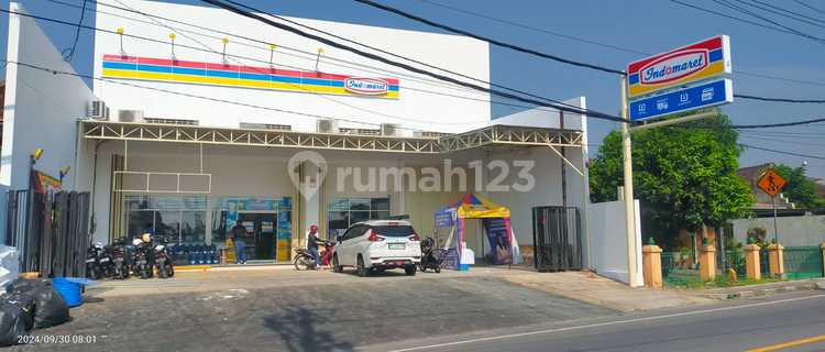 For Sale: Strategic Location Shop House in Business Area of Magelang City 1