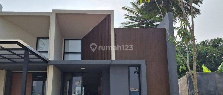 Rumah Dekat Stasiun Cicayur 1