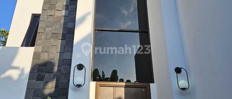 For Rent: 2-Story Villa House in a Strategic Location in Berbah Area - Sleman 1