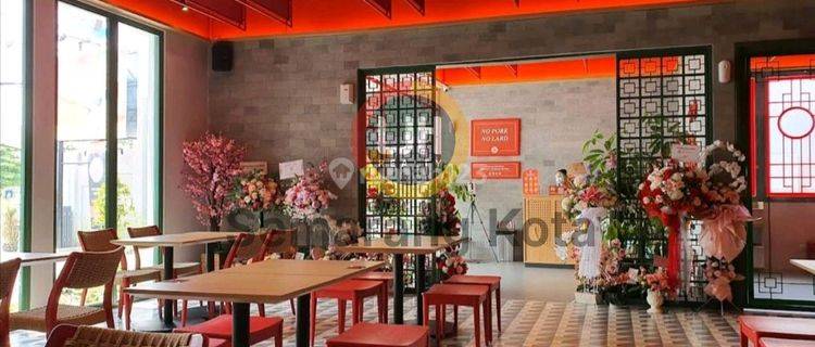 Bangunan Usaha Di Jalan Majapahit 1