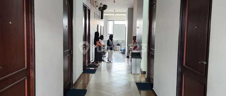 2-Story Strategic Boarding House Flood-Free in South Kedoya Fully Furnished, West Jakarta 1