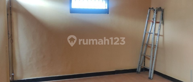 Rumah 2 Lantai Siap Huni Di Karawitan 1