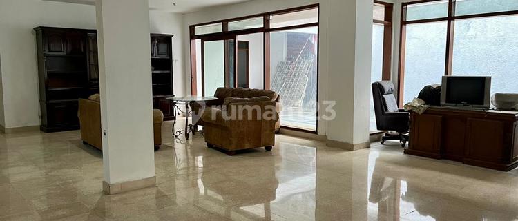 For Sale Luxury House On The Side Of The Road In Darmawangsa Jakarta 1