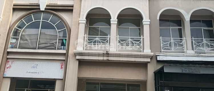 3-Story Ruko Grand Galaxy City Ready to Occupy For Rent 1