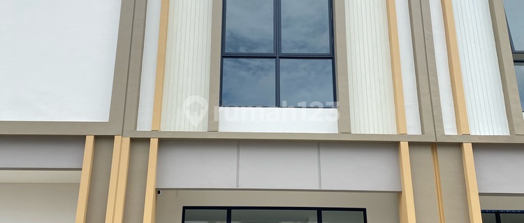 Shop House Ready Close to Gading Serpong Car Market 1
