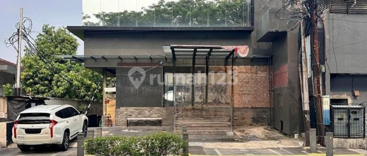 Dijual Gedung Komersial 3 Lantai Di Kemang Raya – Turun Harga Jadi Rp 29m! 1