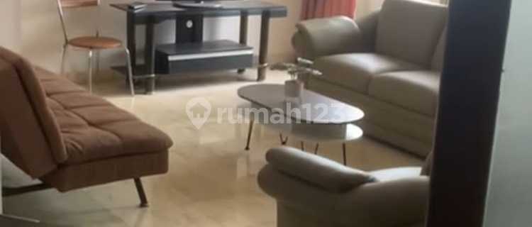 Slipi Apartment 2br 118m² on 8th Floor Jl S Parman 1