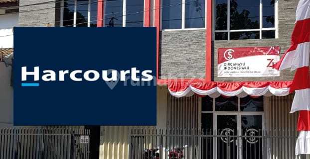 Good Shop House in the Center of Solo City Near Slamet Riyadi 1