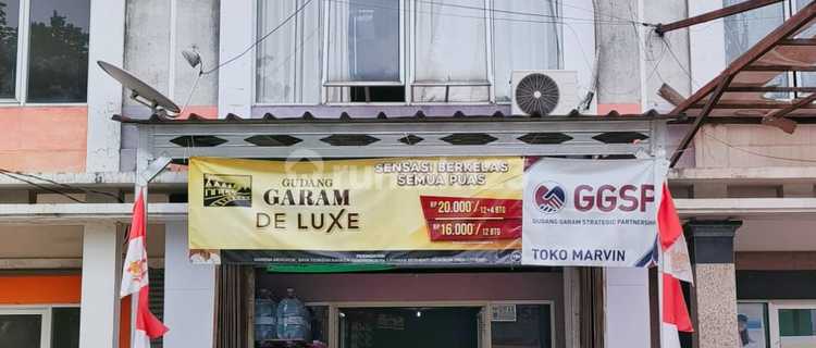 For Sale: Retail Business Building for Grocery and LPG Gas Agency in Green Pitara, Depok. 1