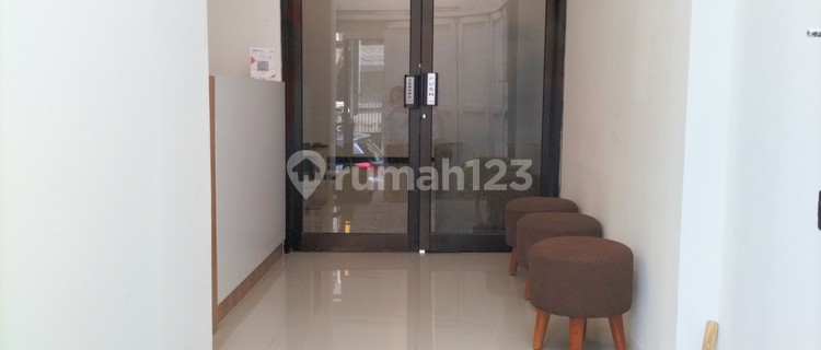 For Rent: 2-Story Commercial Space and Boarding House in Cihampelas, Bandung 1