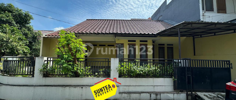 Disewakan Rumah di Bintaro Perkici Sektor 5 - Tangerang Selatan 1