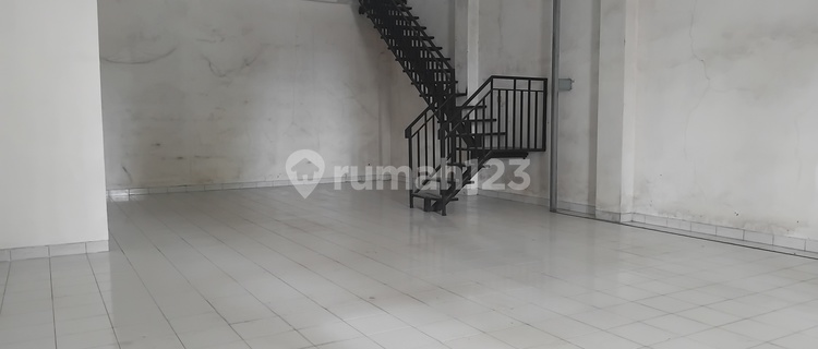 For Rent Shop House on Tuparev Street 1