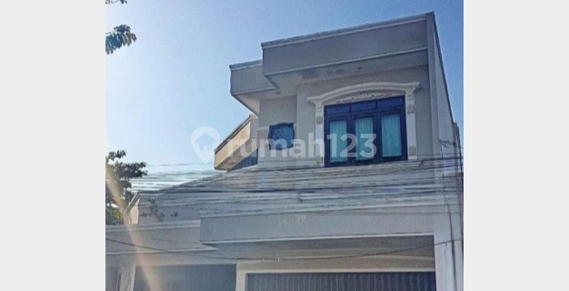 Rumah Bagus 2 lantai Furnished di Semarang Utara SHM HOEK 1