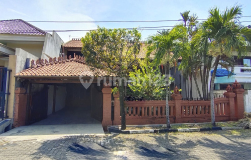 Javanese teak wood Joglo house for sale in North Semarang, nice design. 1