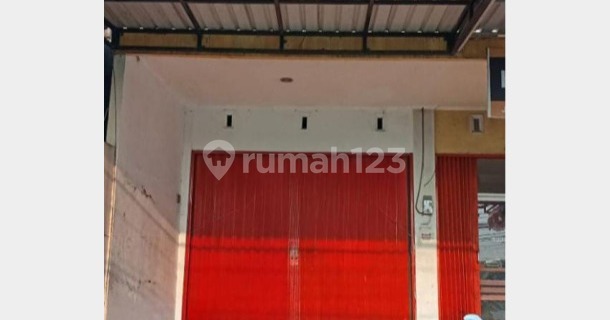 For Sale: Nice 2-Story Shop House by Gajah Mungkur Kelud Main Road 1