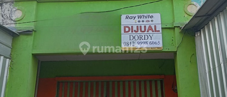 Strategic Shop House Flood-Free Beside Zambrud Road Mustikajaya 1